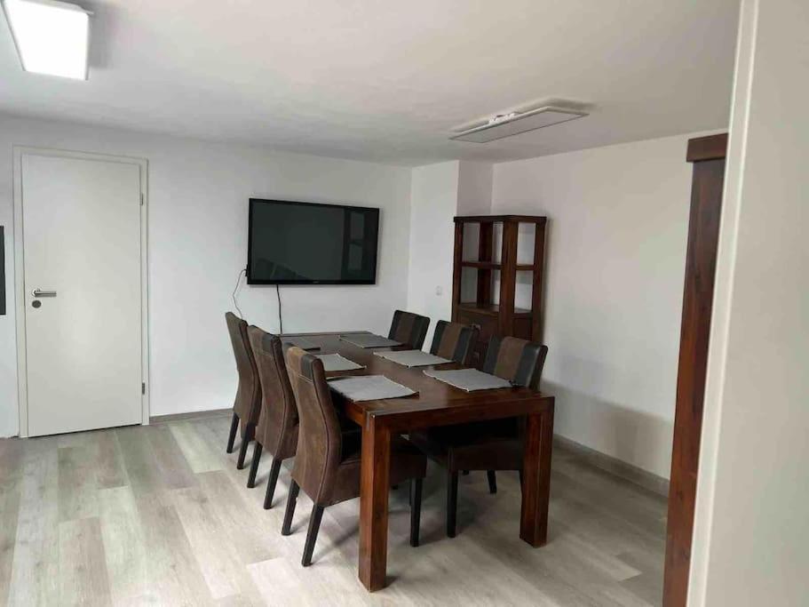 Helle Wohnung Zentrumslage,50M2 ไบรอยท์ ภายนอก รูปภาพ